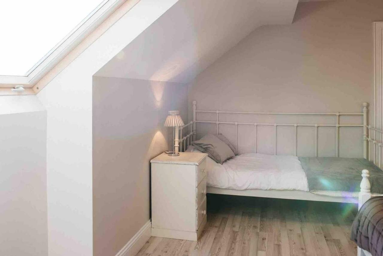 Hill House Apartment Maghera  Экстерьер фото